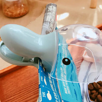 Easy-Serve Pet Scoop